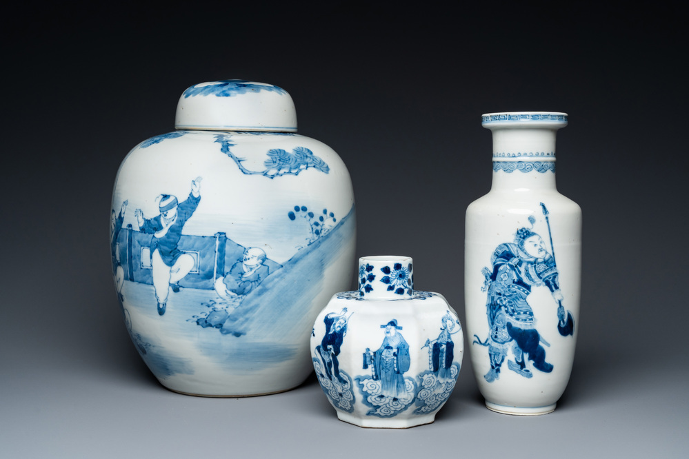 Three Chinese blue and white vases, 19th C.