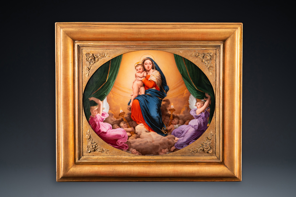 Aim&eacute;e Perlet (active 1798-1854): 'Vierge &agrave; l'Enfant' d'apr&egrave;s Dominique Ingres 'Le V&oelig;u de Louis XIII', plaque en porcelaine de Paris, dat&eacute;e 1848