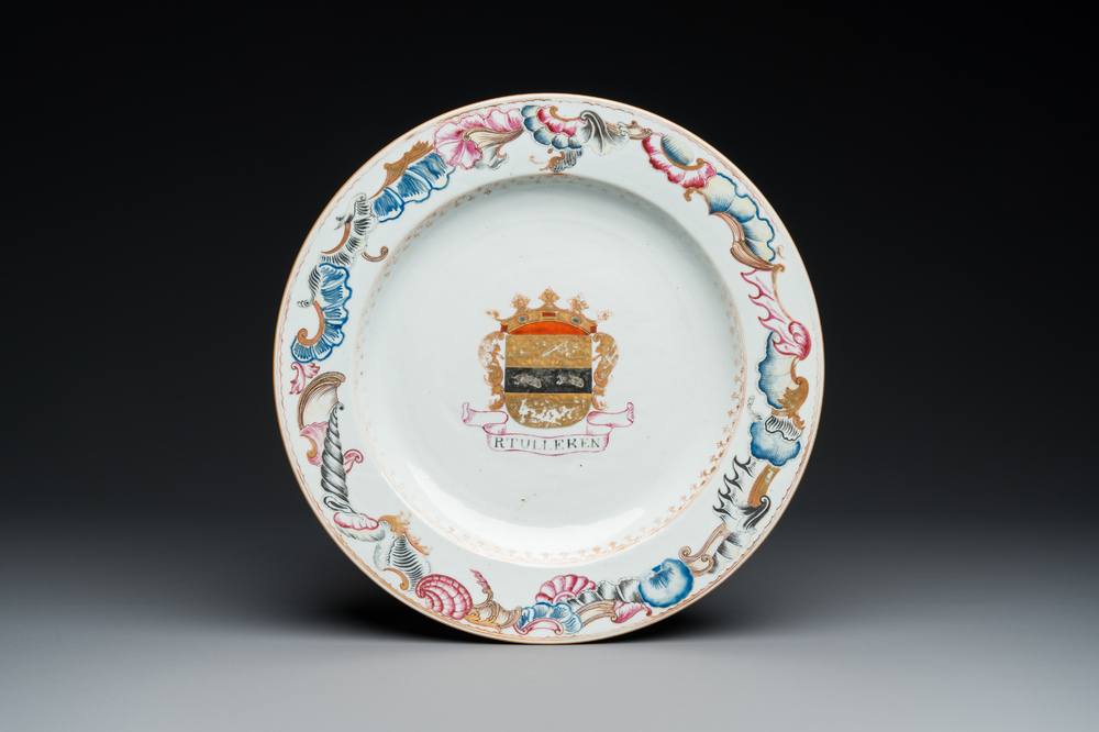 A Chinese famille rose armorial dish for the Dutch market with the arms of 'Tulleken', Qianlong