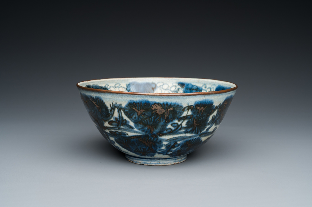 A Chinese blue and white Swatow bowl, Wan Fu You Tong 万福攸同 mark, Ming