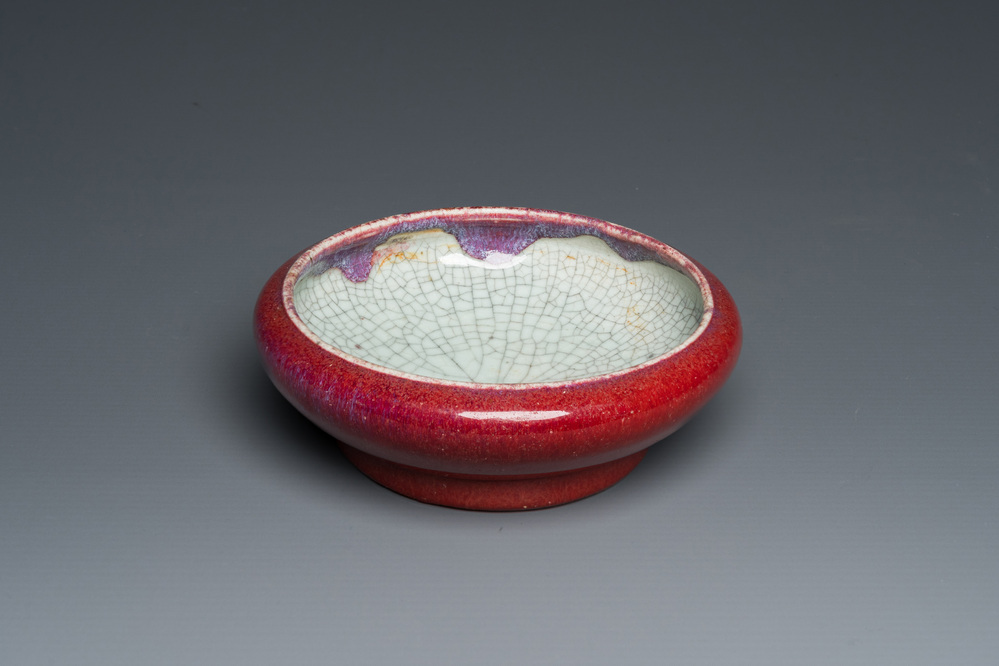 Lave-pinceaux en porcelaine de Chine &agrave; &eacute;mail flamb&eacute;, Qing
