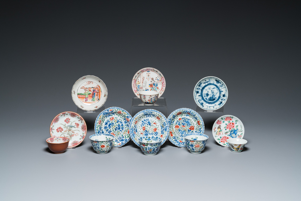 Acht Chinese blauw-witte, famille rose en verte schotels en zes koppen, Kangxi en later