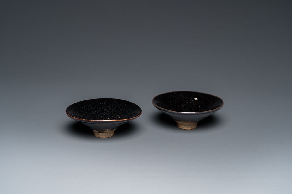 A pair of Chinese Cizhou-type 'oil spot' bowls, Yuan