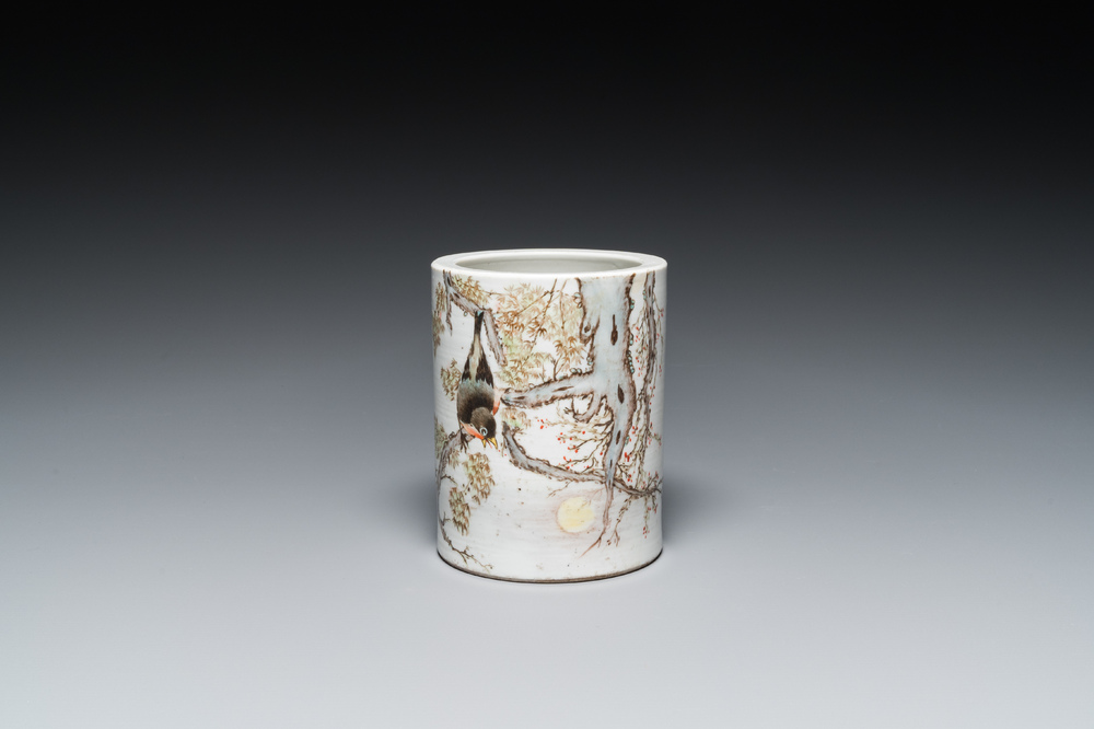 Pot &agrave; pinceaux en porcelaine de Chine qianjiang cai, sign&eacute; Yu Han 余翰, dat&eacute; 1928