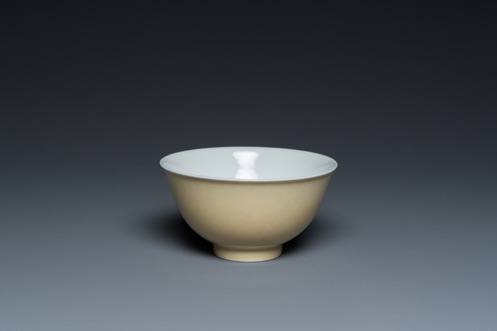 A Chinese monochrome light-brown-glazed bowl, Jiaqing mark, Republic