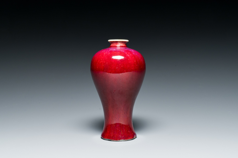 A Chinese flamb&eacute;-glazed 'meiping' vase, 18th C.