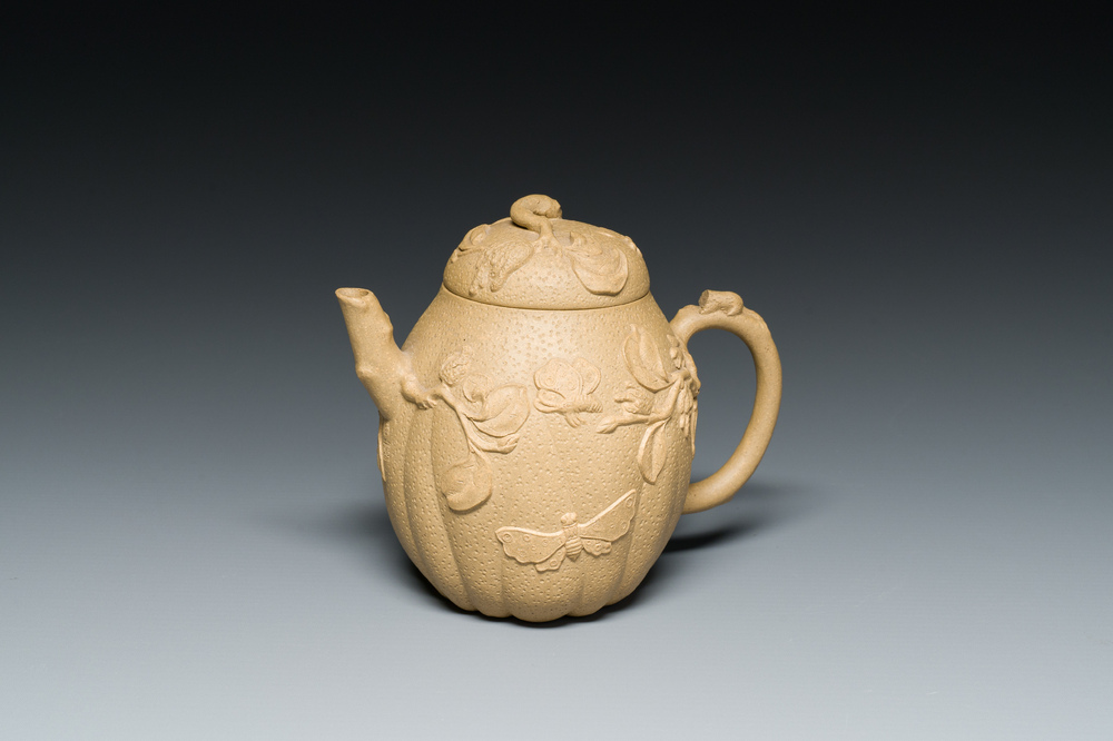 A Chinese Yixing stoneware teapot and cover with squirrels and 