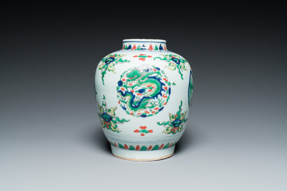 A Chinese wucai 'dragon' vase, Transitional period/Kangxi