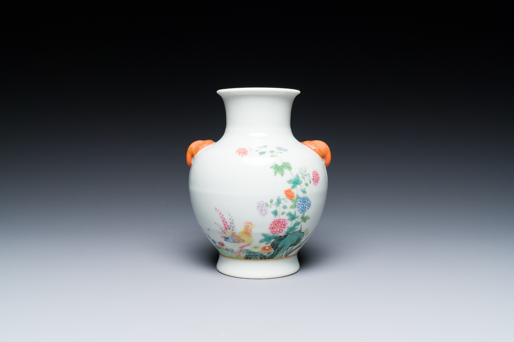 A Chinese famille rose 'hu' vase with elephant heads, Ju Ren Tang 居仁堂製 mark, Republic