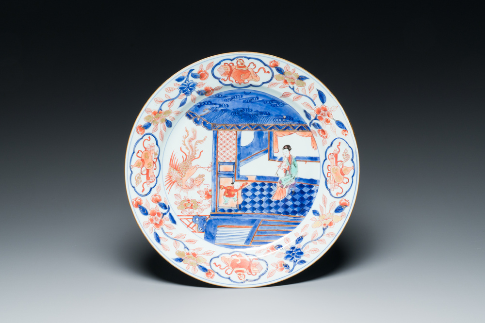 A Chinese famille verte dish depicting Xiao Shi's wife attracting phoenixes by playing the Xiao flute, Kangxi