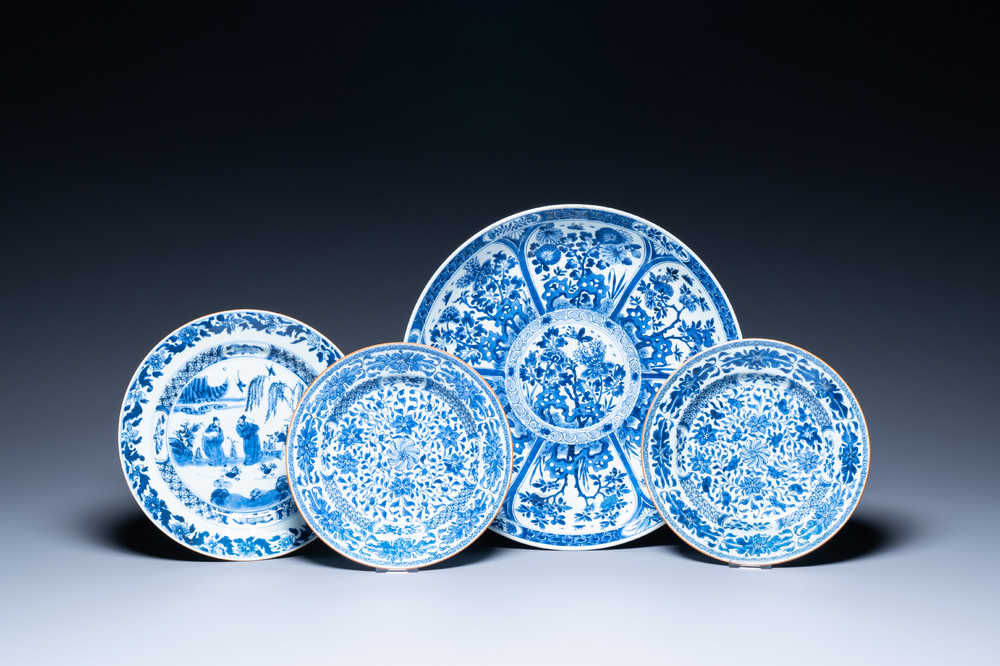 A Chinese blue and white dish and three plates, Kangxi/Yongzheng