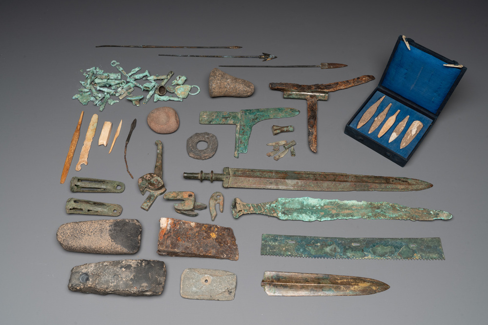 A study group of various Chinese archaeological finds, incl. weapons, Spring and Autumn/Warring States Period