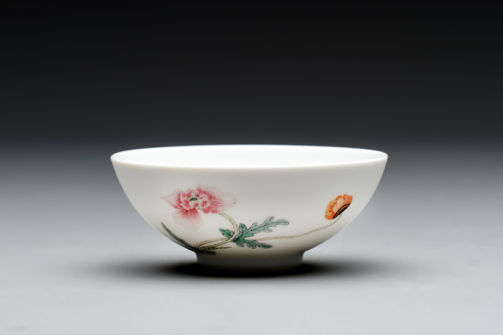 A Chinese famille rose bowl with floral design, Yongzheng mark, 20th C