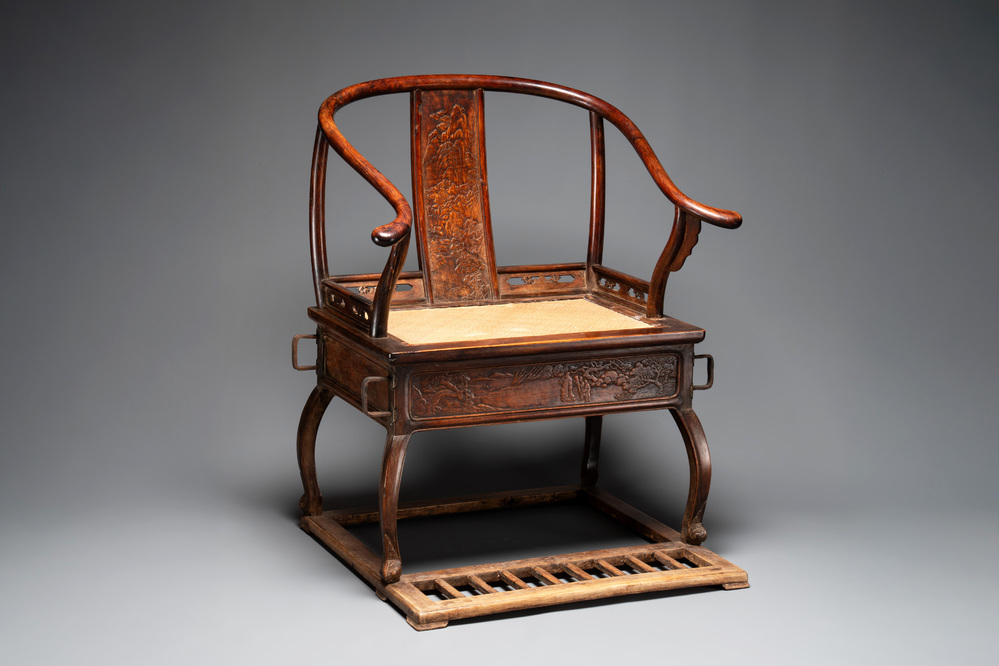 A rare and exceptional Chinese huanghuali sedan chair, Jianyu 肩輿, signed Zhang Dai 張岱, 17th C.