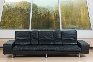 Een lederen 'Domino' sofa door Massimo Morozzi voor Cassina, Italië, [1985]