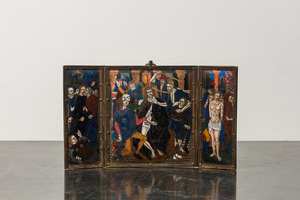 Triptyque en émaux polychromes dans le style de Limoges représentant le Baiser de Judas, le Couronnement d’épines et la Flagellation, France, 19ème