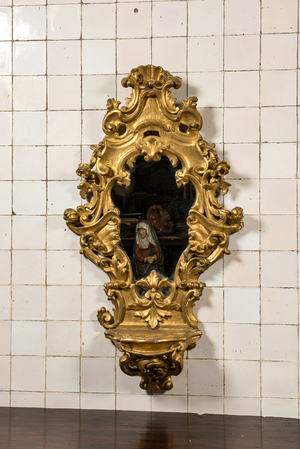 Grand miroir console en bois sculpté et doré, France, 18ème