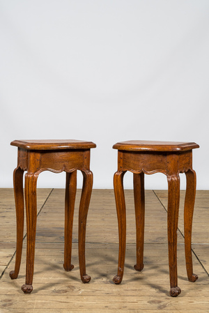 A pair of oak side tables, 19th C.