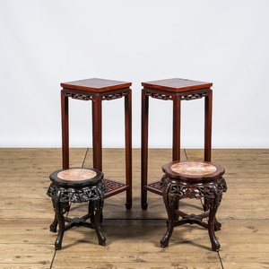 A pair of Chinese wooden square stands and two round ones with marble tops, 20th C.