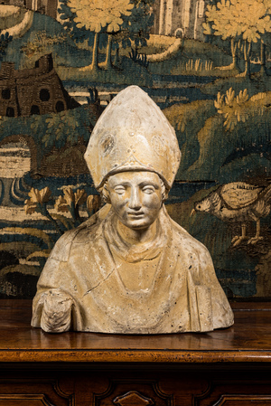 Buste d'évêque en plâtre patiné, 19ème