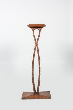 Pied de lampe en bois sculpté en faux-bambou, 1ère moitié du 20ème