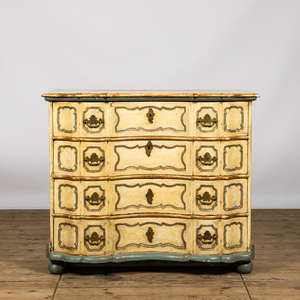 Commode à quatre tiroirs en bois polychromé, Suède, 19ème