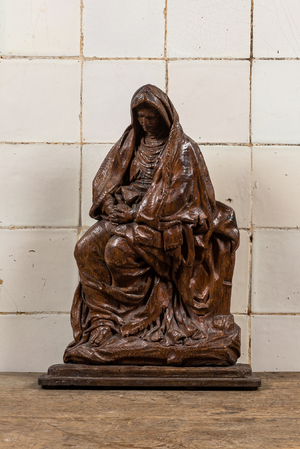 Vierge de la Lamentation en chêne sculpté, Flandres, fin du 16ème