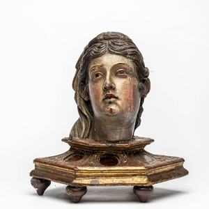 Tête de femme reliquaire en bois sculpté, polychromé et doré, Italie, fin du 16ème