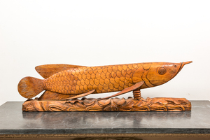 Grand poisson en bois sculpté, Indonésie, 1ère moitié du 20ème
