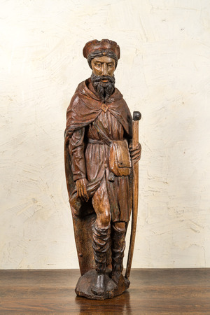 Saint Roch en chêne sculpté à décor polychrome, Flandres, vers 1500
