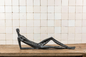 André Fricx (1928): Reclining nude, patinated bronze, 20th C.