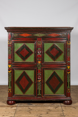 Une armoire à quatre portes en bois polychrome, Alsace, 1ère moitié du 19ème