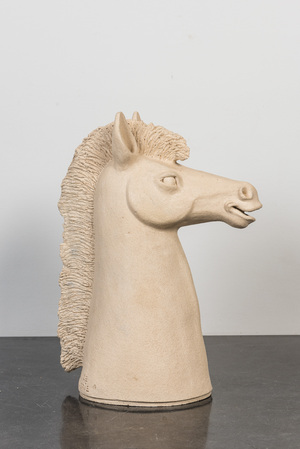 Béatrice Balguerie (20/21e eeuw): Hoofd van een paard, aardewerk