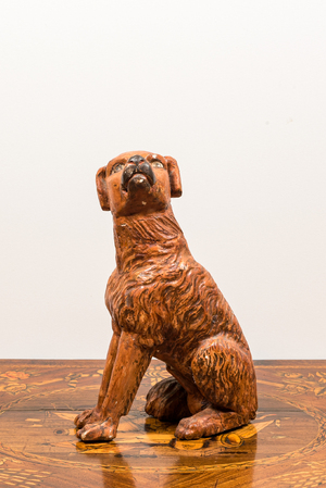 Een polychroom houten model van een hond, 19e eeuw