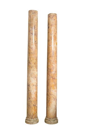 Een paar grote faux marbre scagliola kolommen, wellicht 19e eeuw